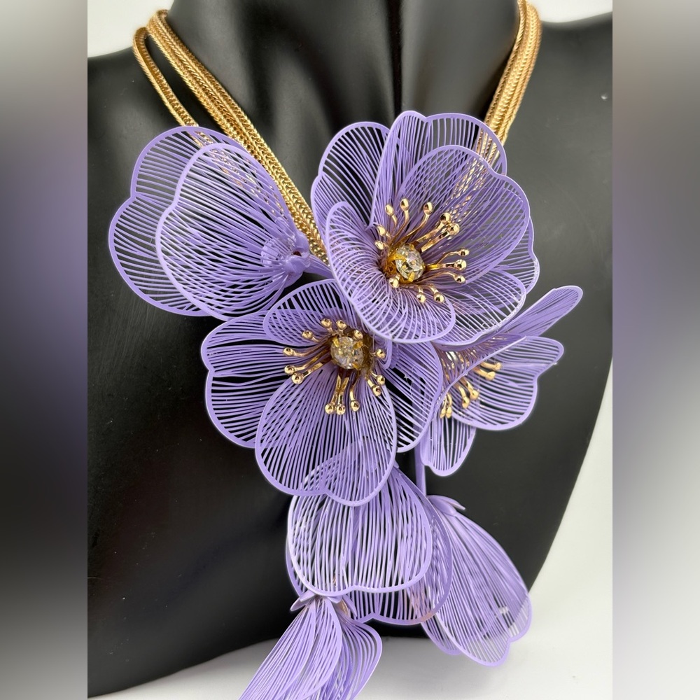 Lavender Flower Statement Necklace with Gold Chain ✨ - Picture 7 of 8